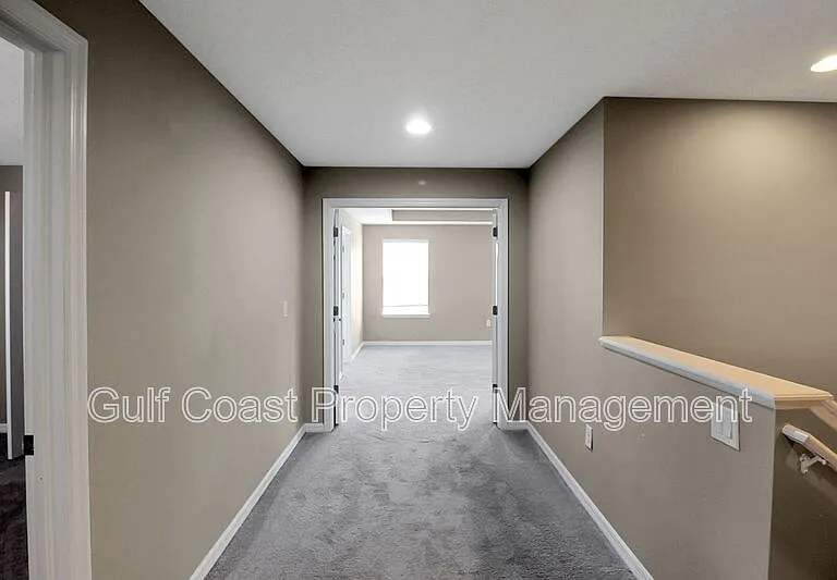 2914 Esmeralda Dr — Photo 14