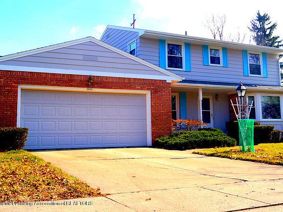 3rd image of 5412 Amber Dr