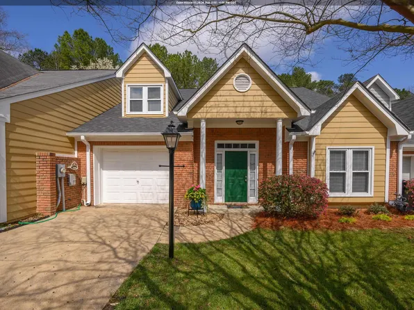 2270 Ascot Ln, Birmingham, AL 35216