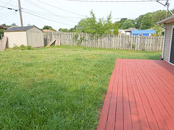 5th image of 1082 Redwood Dr