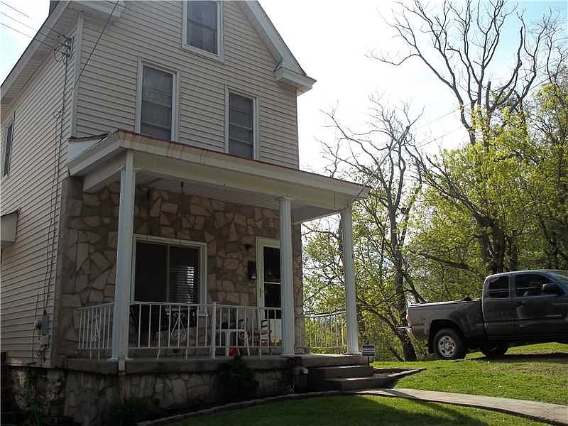 1st image of 1037 Uvilla St
