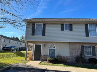 626 E Sherwood Hills Dr, Bloomington, IN 47401
