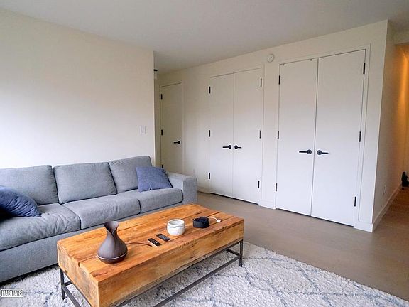 3rd image of 175 W 95th St APT 16J