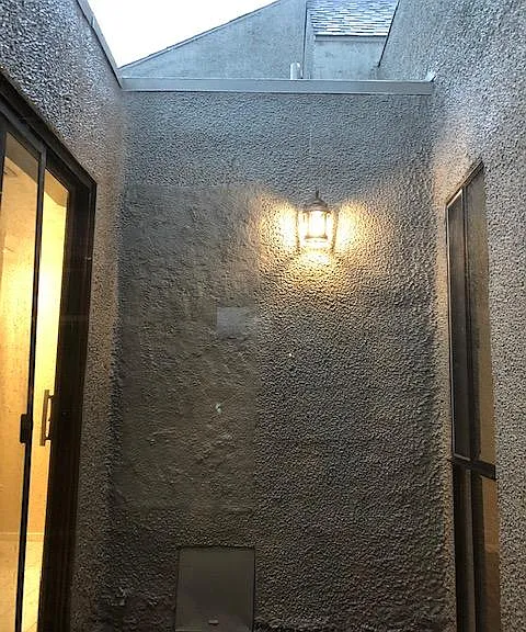 Inner private courtyard off of master bedroom and master bathroom-great for air flow!