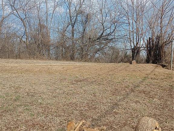 5th image of 8840 E Wilson Rd