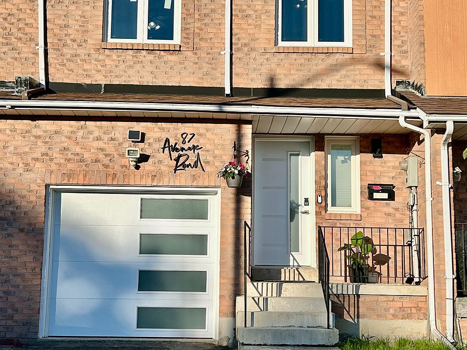 1st image of 87 Avenue Rd