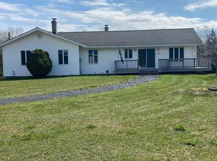 1424 Aroostook Rd, Wallagrass, ME 04781