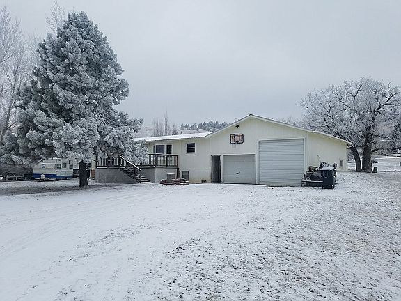 Front of house/driveway