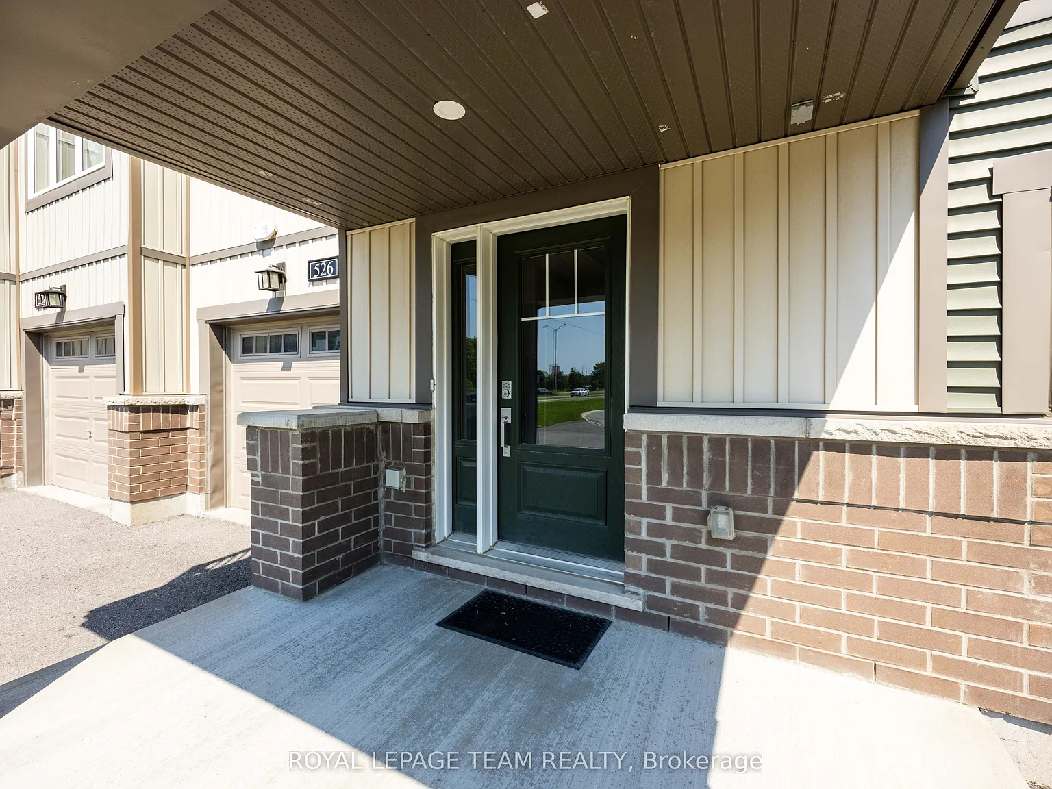 2 bed, $2,350 — Photo 2