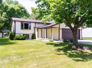 11419 Georgia Ave N, Champlin, MN 55316