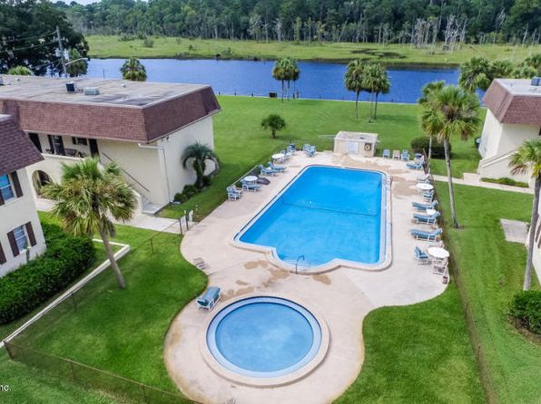 7346 El Barco Rd APT 8
