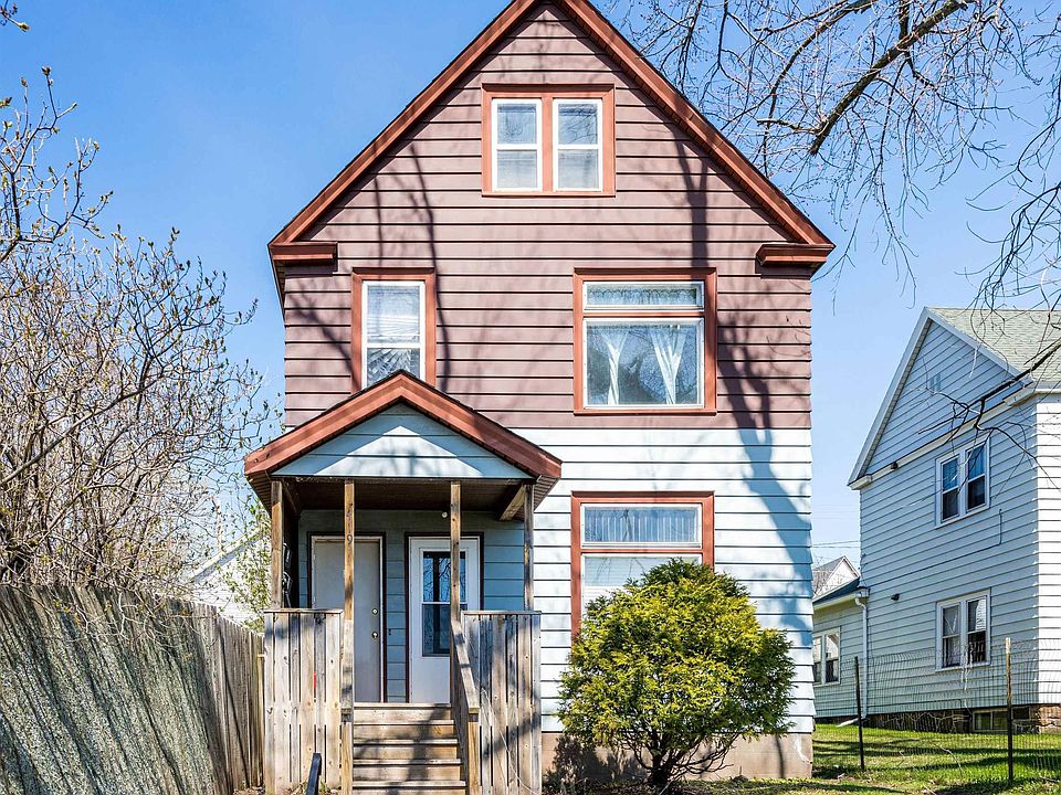 1st image of 419 E 5th St