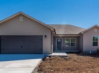 7176 Weatherstone Blvd, Bowling Green, KY 42101