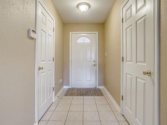 5th image of 1505 Misty Meadow Dr