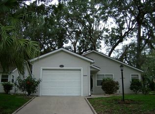 32607 Oak Park Dr, Leesburg, FL 34748