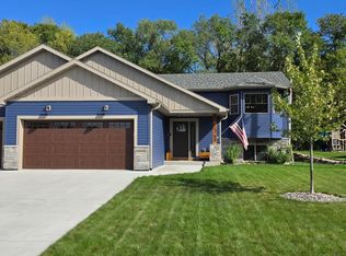 712 3rd Ave SE, Cold Spring, MN 56320