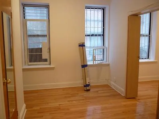 Rented by New York Quality Living Downtown | media 23