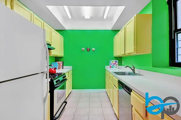 Sold by Botensten Properties International | media 13