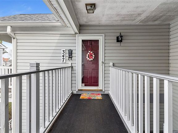 2nd image of 343 London St