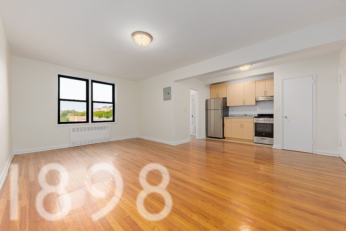 39-89 50th Street #3F in Sunnyside, Queens | StreetEasy