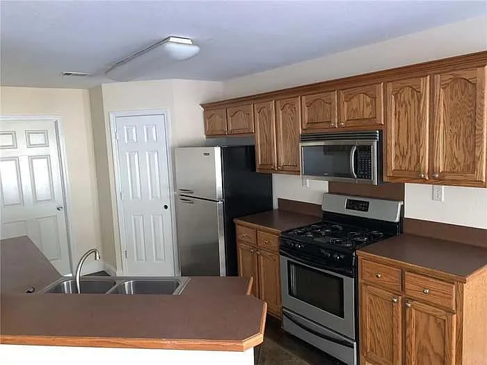 39364 Brookfield Dr — Photo 12