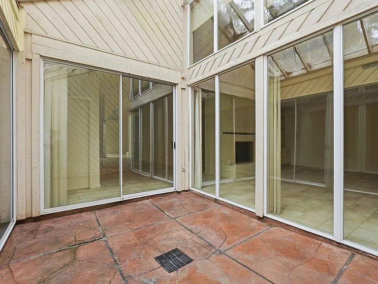 10125 Valley Forge Dr — Photo 26