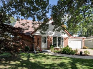 1105 N Illinois St, Racine, WI 53405