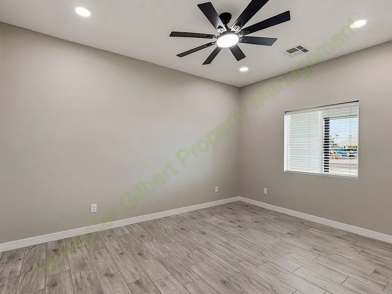 511 E 8th Ave #101 — Photo 21