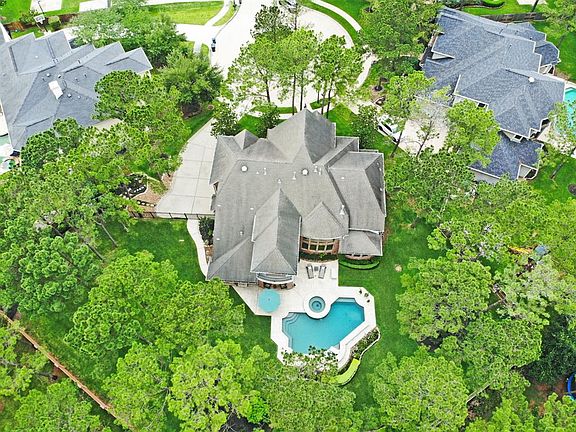 2nd image of 4810 Copper Manor Court