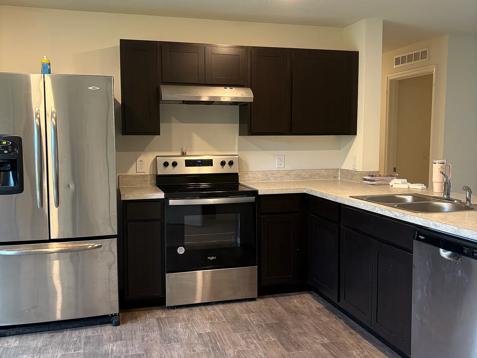 501 Titan Rd SE — Photo 1