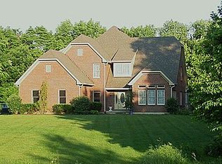 2678 River Bend Dr, Spring Valley, OH 45370