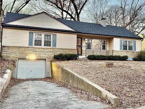 2nd image of 6636 Agnes Ave