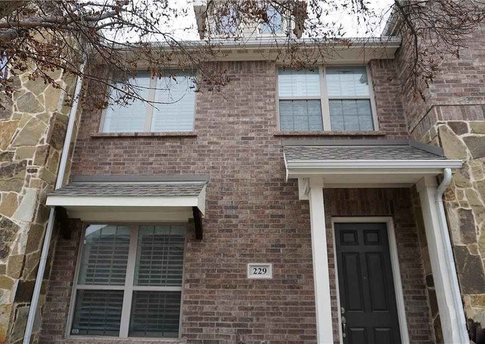 1st image of 229 Brick Row Dr