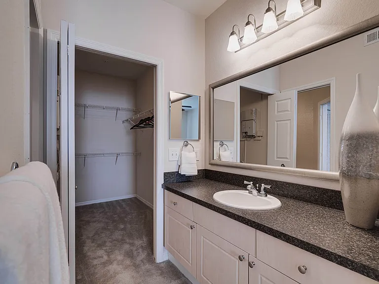 Andover Place at Cross Creek — Photo 28