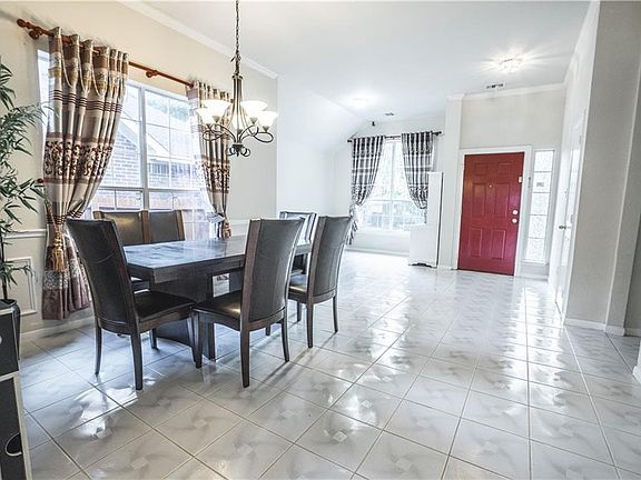 5th image of 1801 Hollow Creek Ct