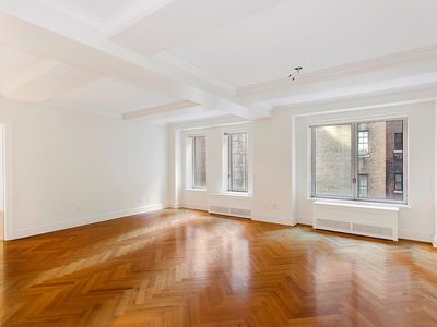 502 Park Ave APT 8J, New York, NY, 10022