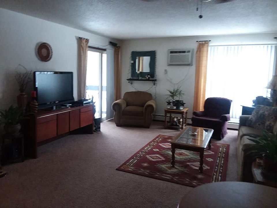Living room - with A/C