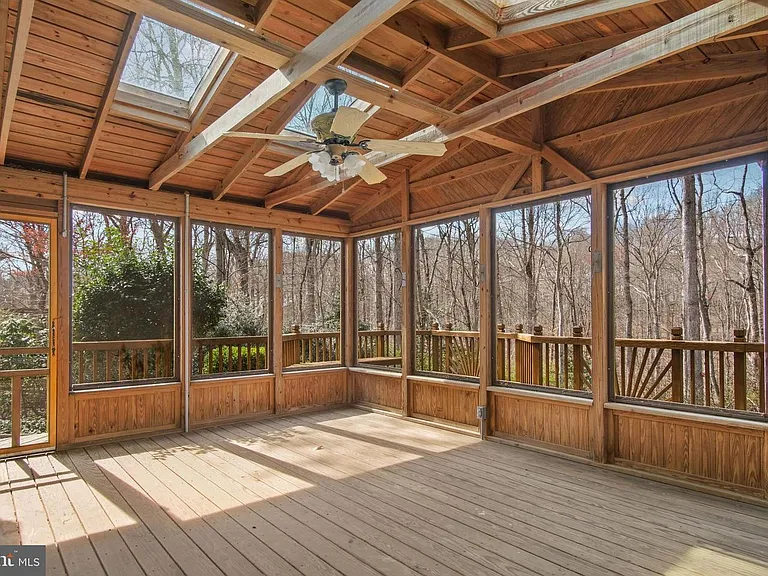 2798 Alton Hotel Ct — Photo 27