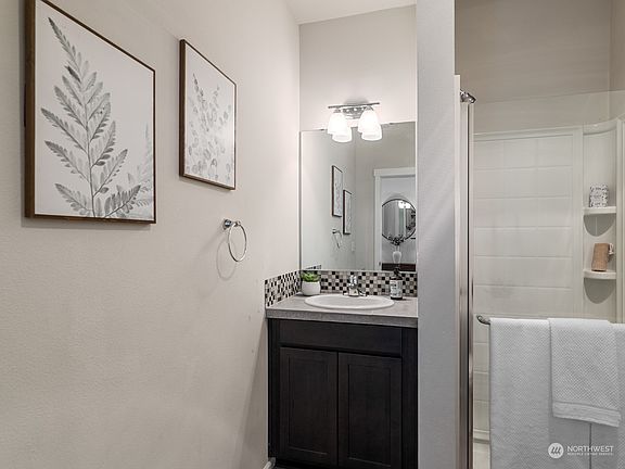 5th image of 10203 Suncrest Boulevard