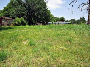 6944 J W Peavy Dr, Houston, TX 77011