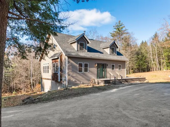 552 Coolidge Woods Road, New Hampton, NH 03256