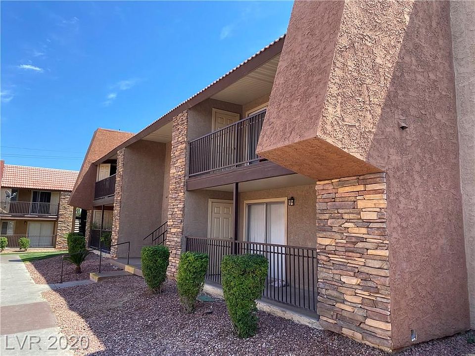 2nd image of 4460 Sandy River Dr Unit 47