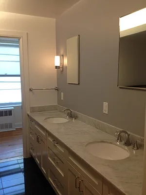 Rented by STARK CHARLES | media 21