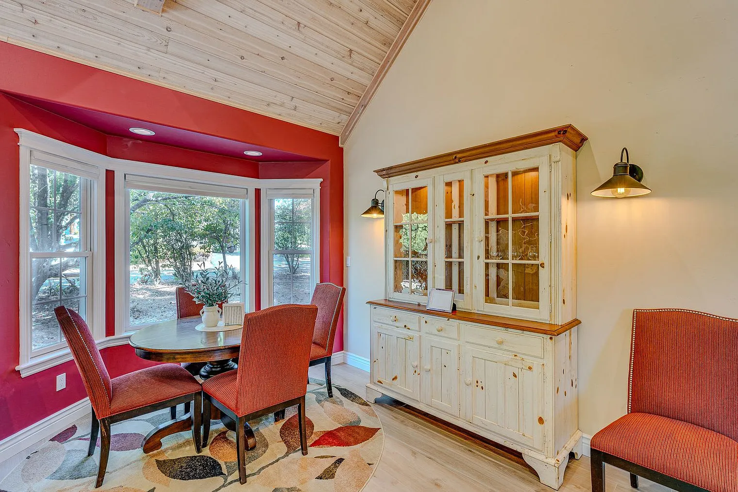 1 bed, 1.0 bath, 839 sqft, $3,027 — Photo 4