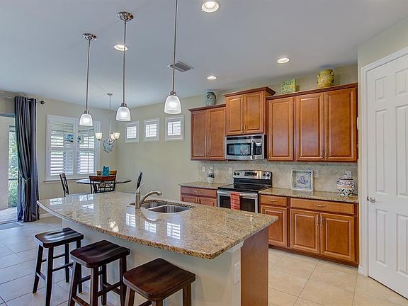 2nd image of 11543 Blackfin St