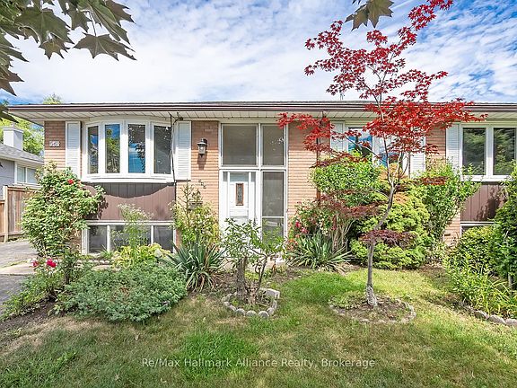 3rd image of 543 Pinegrove Rd