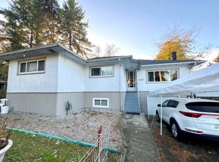 11037 131st St, Surrey, BC V3T 3P8