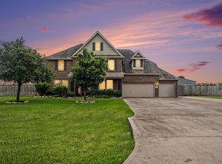 4634 Red Fox Cir, Baytown, TX 77523