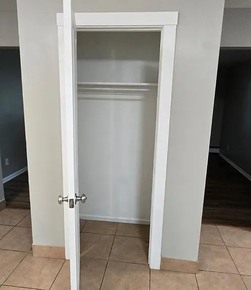 Unit Photo
