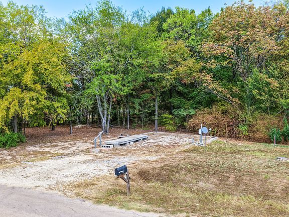3rd image of 121 Rs County Rd #3317